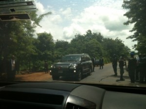 Soldiers surround Amaechi's convoy