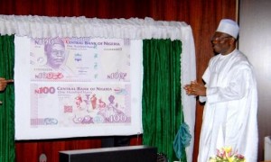 New One hundred (100) Naira Commemorative Note Unveiled By President Goodluck Jonathan