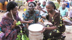 how-to-financially-emancipate-women-in-west-africa-1024x576